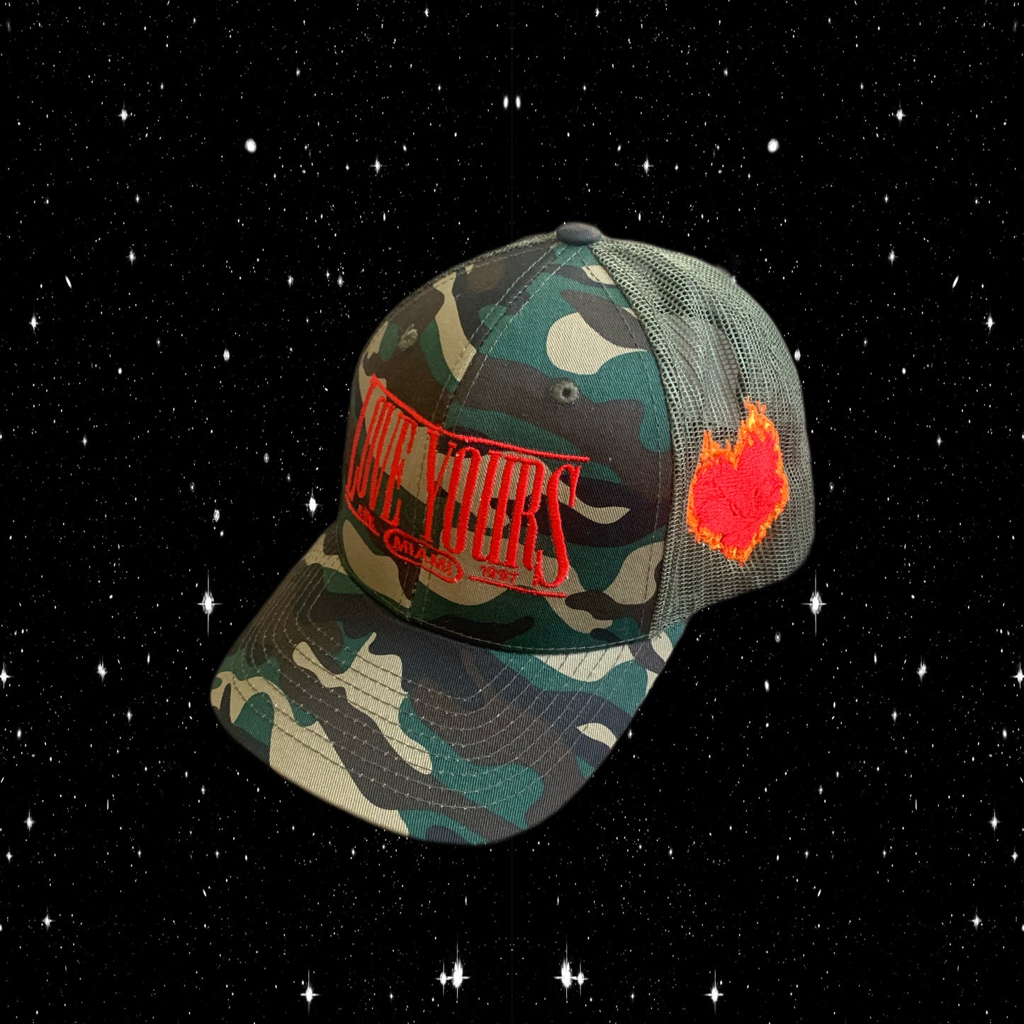 CAMO TRUCKER HAT